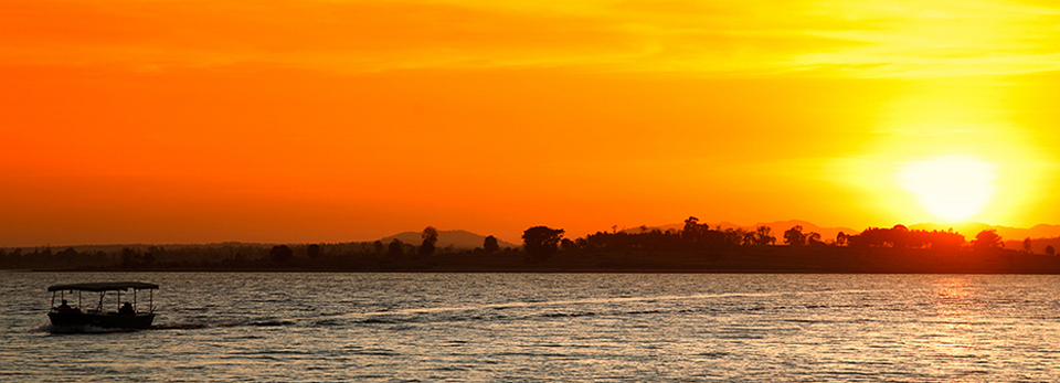 在线永久免费轰炸云呼